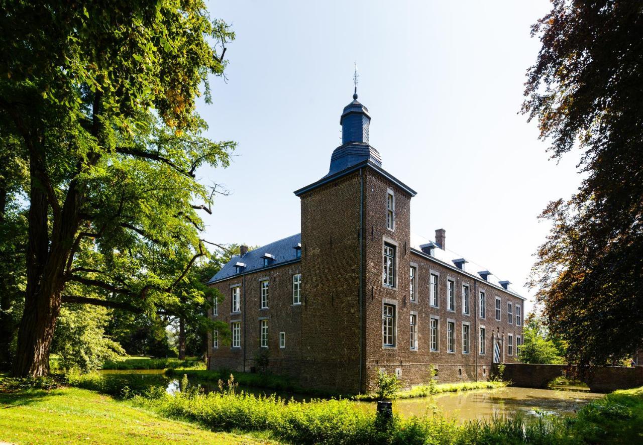 B&B Kasteel Wolfrath Born Exterior foto